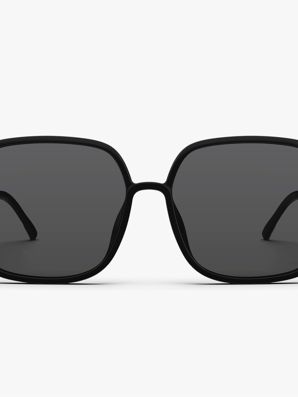 Oversized Square Polarized Sunglasses for Women in Black - Picture 2 of 5